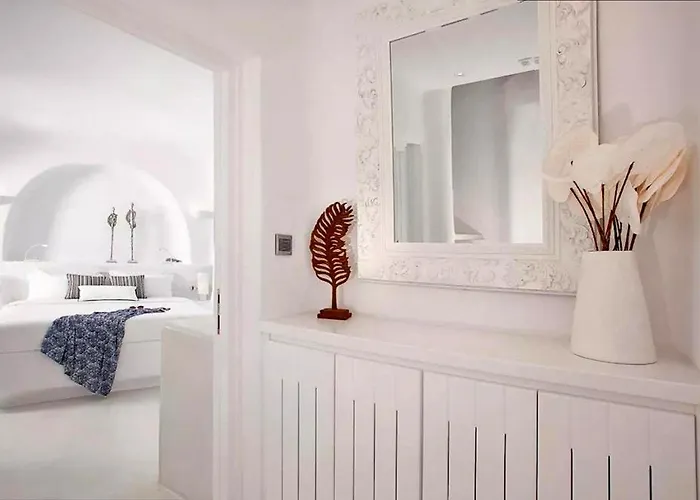 Yannis W Pool In 6gst 빌라