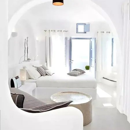 Villa Yannis W Pool In 6gst